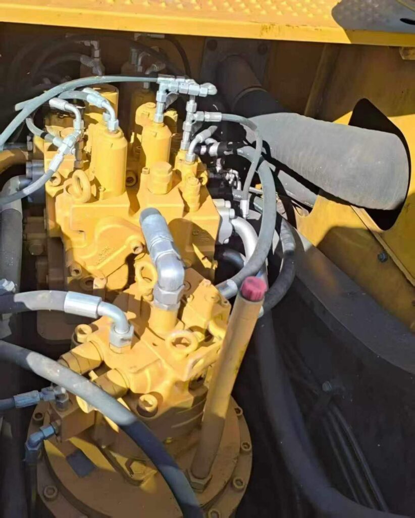 SANY SY365 used excavator photo 8
