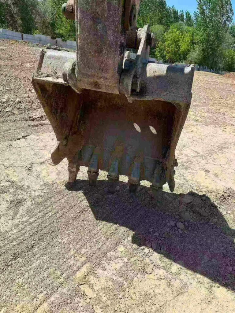 SANY SY75 used excavator photo 8