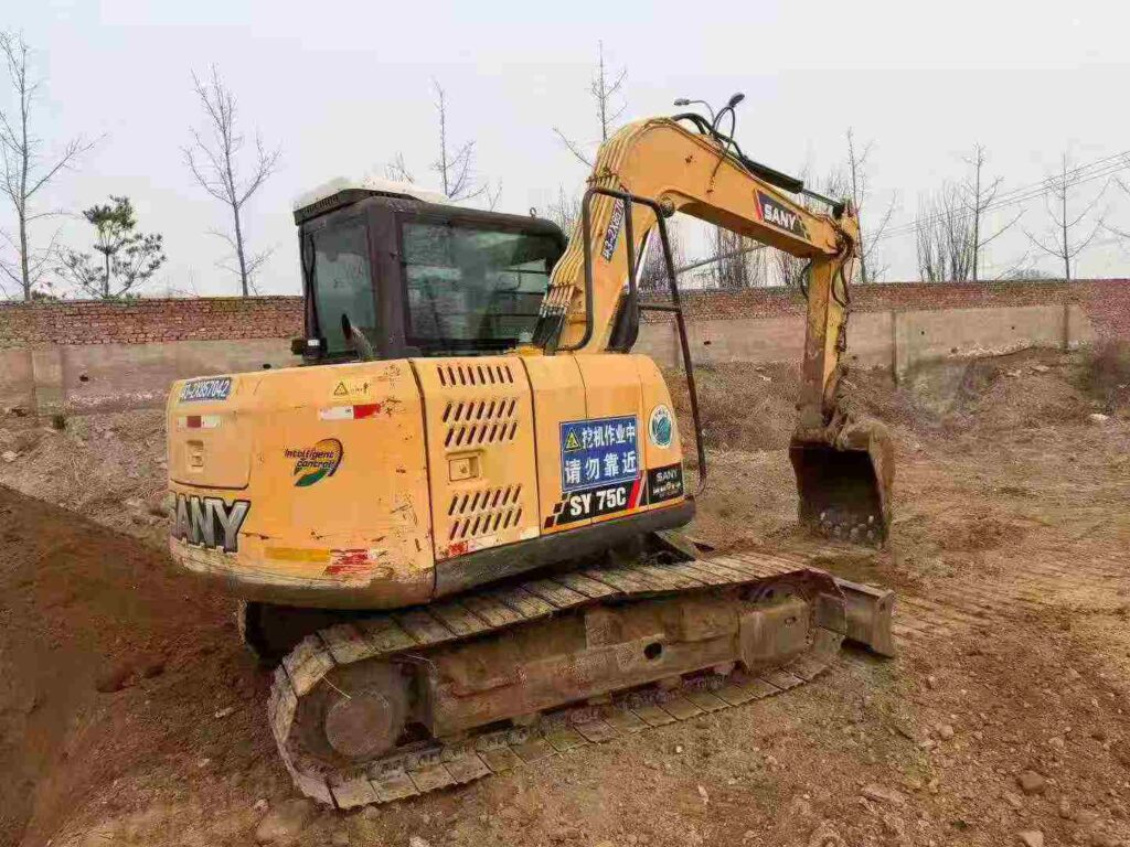 SANY SY75-9 used excavator photo 3