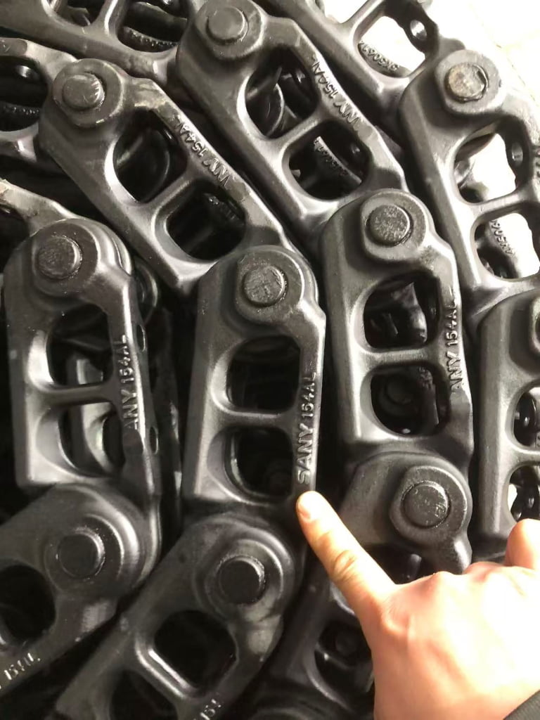 SANY Track Chain Assembly spare parts photo 9