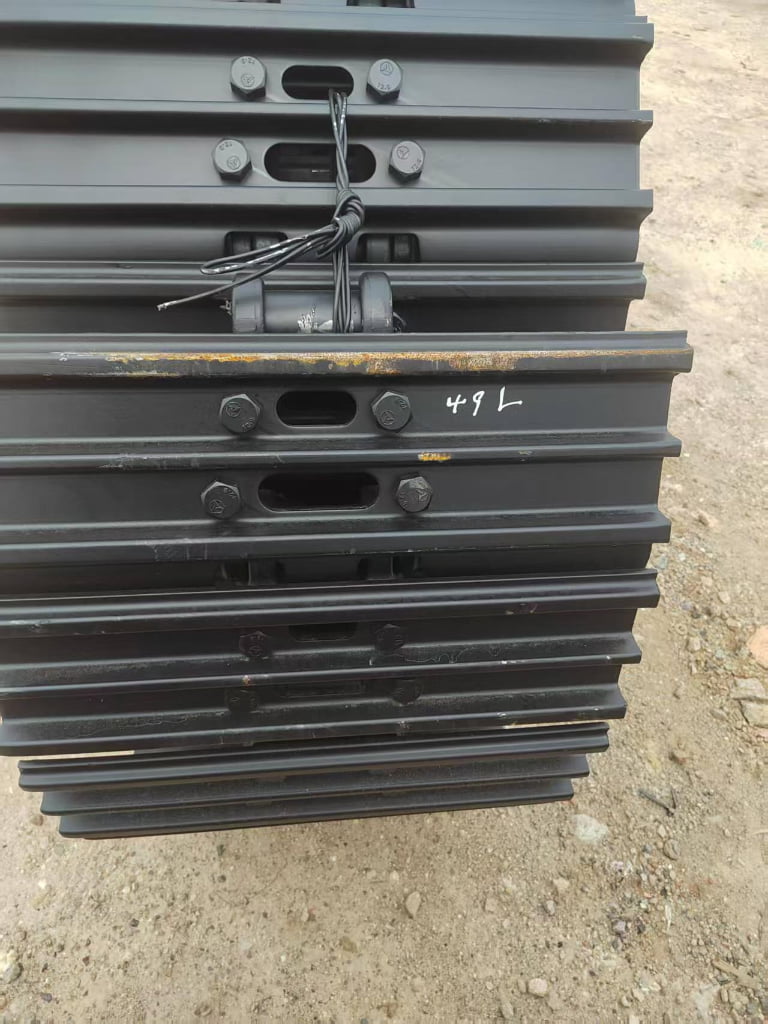 SANY Track Chain Assembly spare parts photo 6