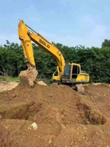 SDLG E210 used excavator photo 1