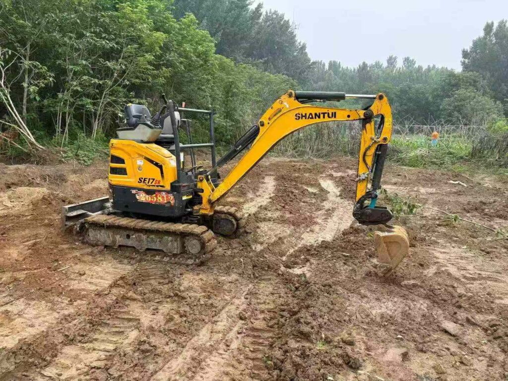 SHANTUI 17-10 used excavator photo 5