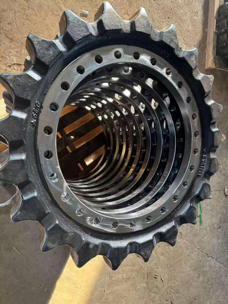 SUMITOMO 120, SUMITOMO 130, SUMITOMO 210, SUMITOMO 360 Drive Sprocket / Drive Gear spare parts photo 3