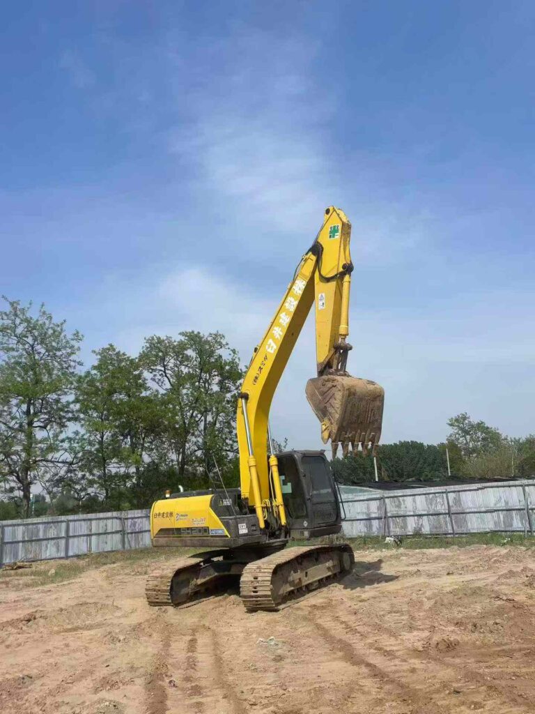 SUMITOMO 200A5 used excavator photo 4