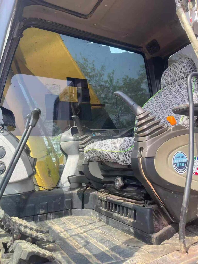 SUMITOMO 200A5 used excavator photo 6