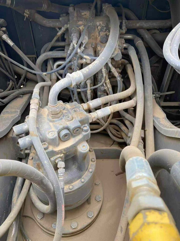 SUMITOMO 200A5 used excavator photo 8