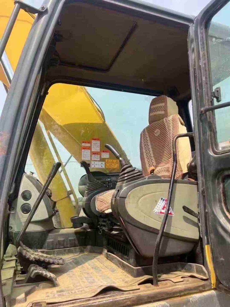 SUMITOMO 210 used excavator photo 6