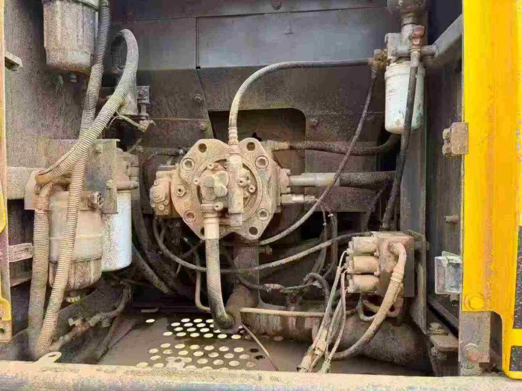 SUMITOMO 210-5 used excavator photo 5