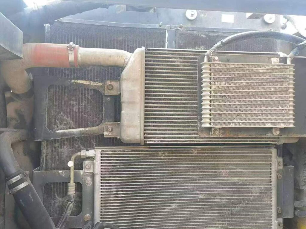 SUMITOMO 210A5 used excavator photo 8