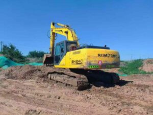 SUMITOMO 240 used excavator photo 1