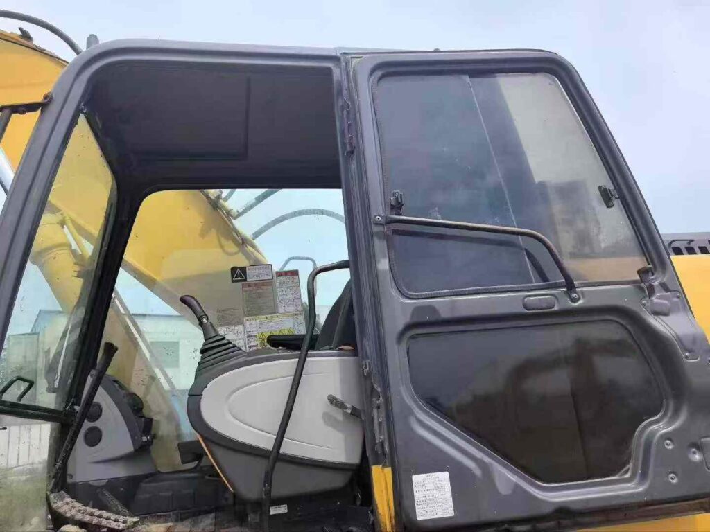 SUMITOMO 240-5 used excavator photo 6