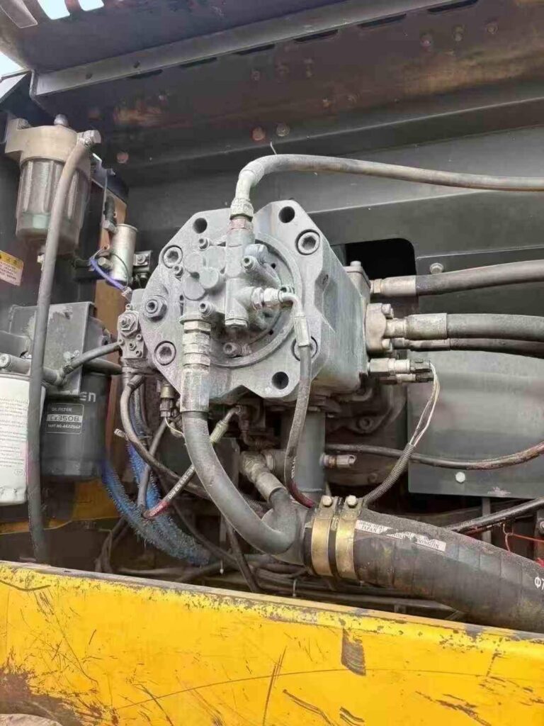 SUMITOMO 300 used excavator photo 6