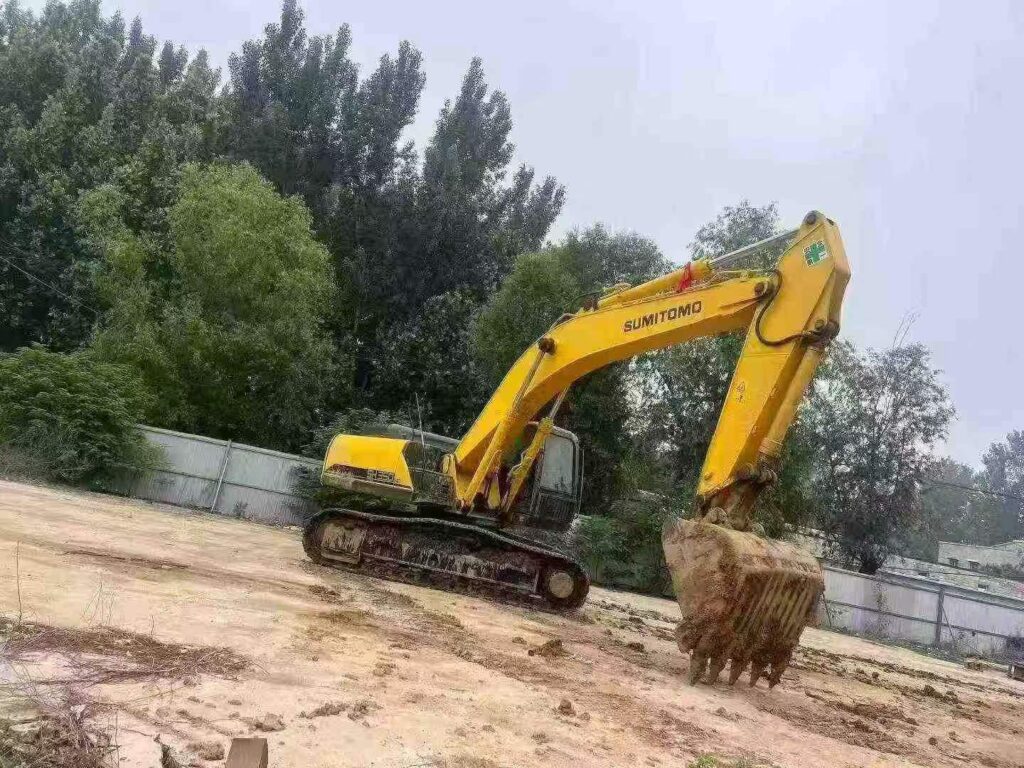SUMITOMO 350 used excavator photo 3