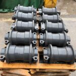 SUMITOMO 350, SUMITOMO 210, SUMITOMO 240 Track Roller spare parts photo 1
