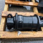 SUMITOMO 350, SUMITOMO 210, SUMITOMO 240 Track Roller spare parts photo 7