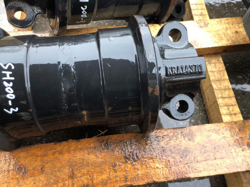 SUMITOMO 350, SUMITOMO 210, SUMITOMO 240 Track Roller spare parts photo 8
