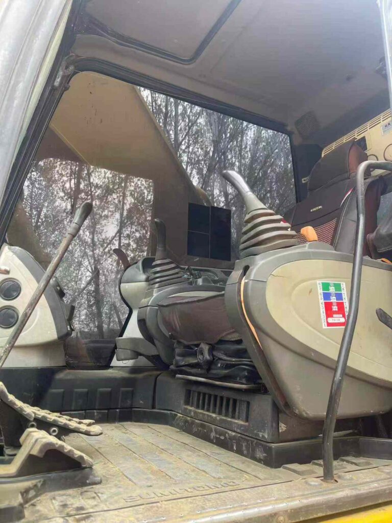 SUMITOMO 350A5 used excavator photo 6
