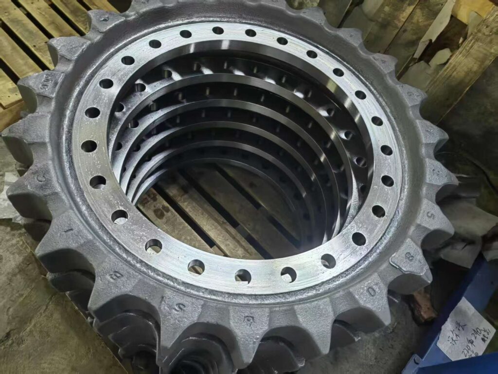 VOLVO 210, VOLVO 220, VOLVO 240, VOLVO 480 Drive Sprocket / Drive Gear spare parts photo 3