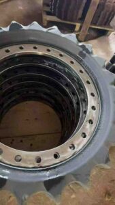 VOLVO 480 Drive Sprocket / Drive Gear spare parts photo 1