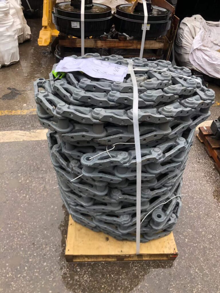 VOLVO 55, VOLVO 60, VOLVO 210, DOOSAN 55 Drive Sprocket / Drive Gear spare parts photo 5