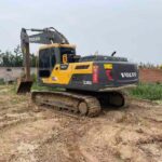 VOLVO EC200DL used excavator photo 6
