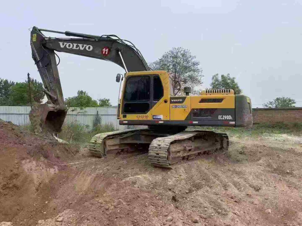 VOLVO EC290 used excavator photo 1