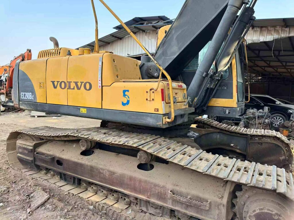 VOLVO EC290 used excavator photo 9