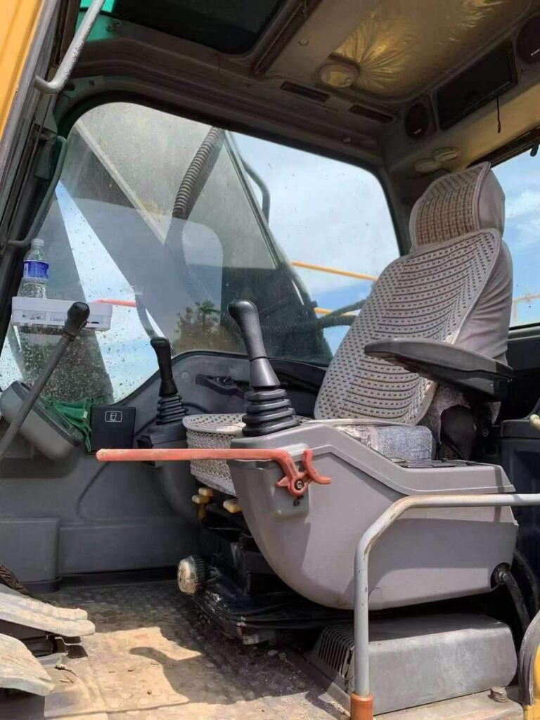 VOLVO EC290DL used excavator photo 5