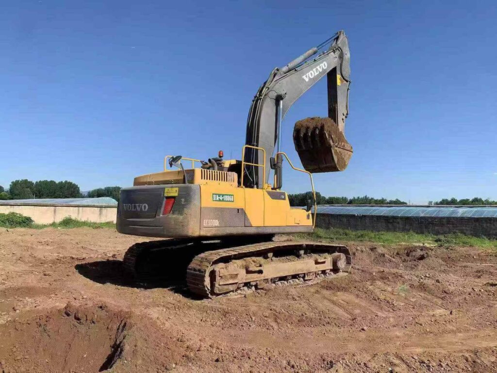 VOLVO EC300DL used excavator photo 4