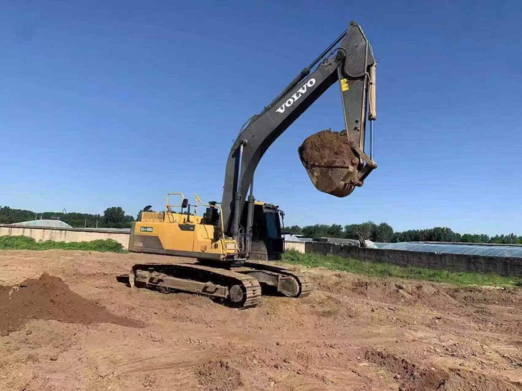 VOLVO EC300DL used excavator photo 3