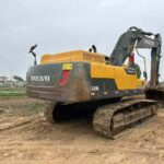 VOLVO EC350 used excavator photo 1