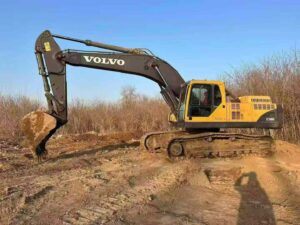 VOLVO EC360 used excavator photo 1