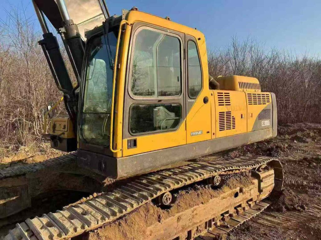 VOLVO EC360 used excavator photo 9