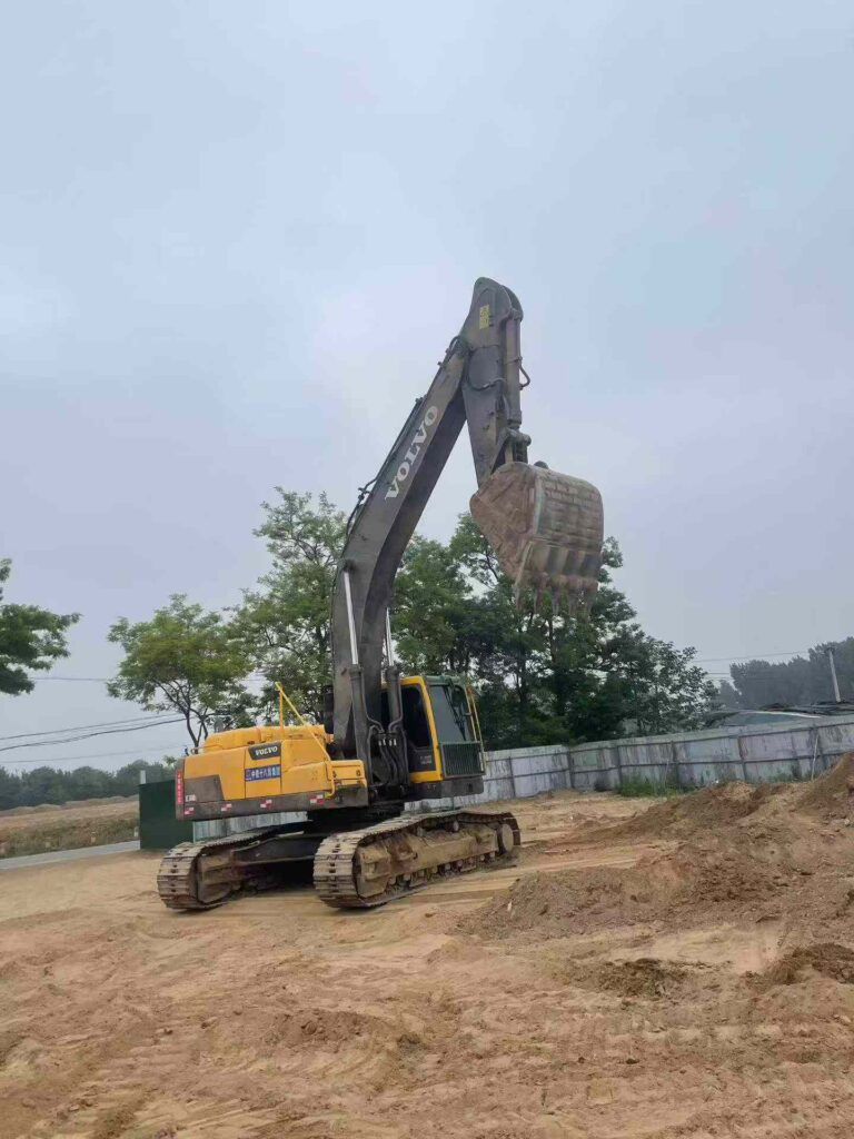 VOLVO EC360 used excavator photo 4