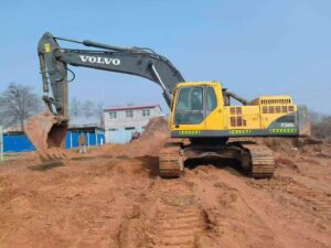 VOLVO EC360 used excavator photo 1