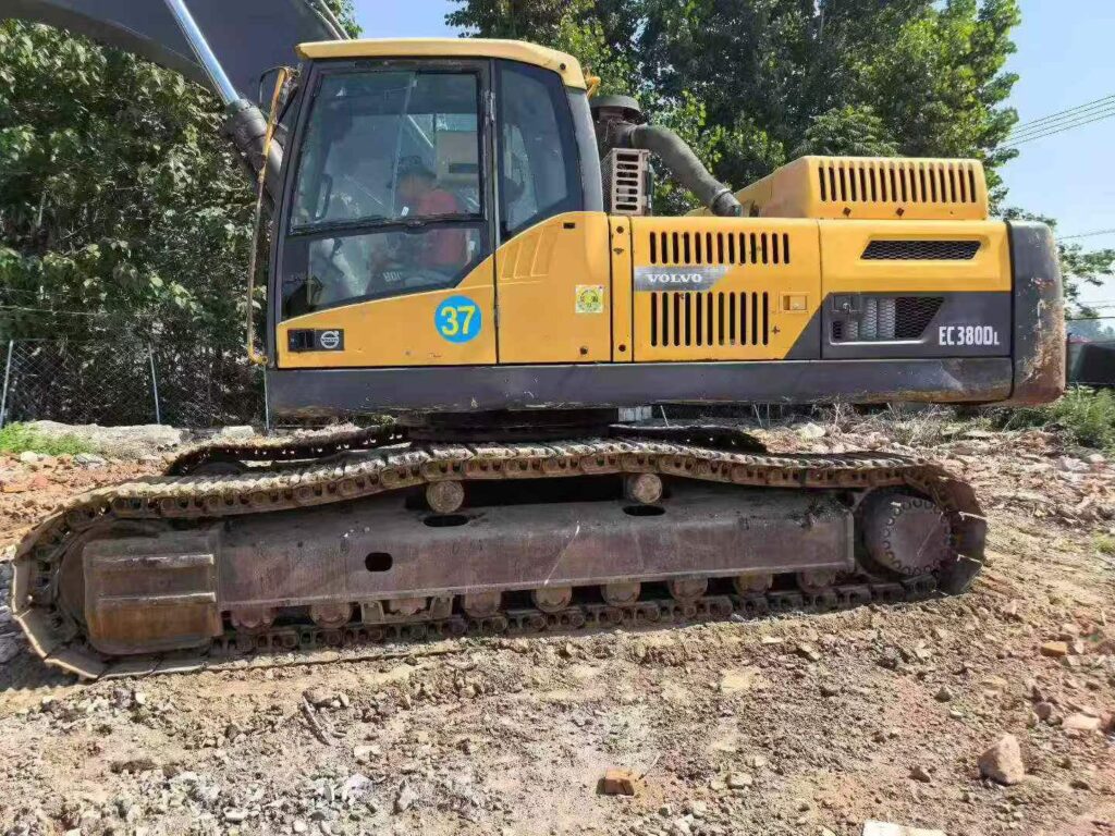 VOLVO EC380 used excavator photo 5