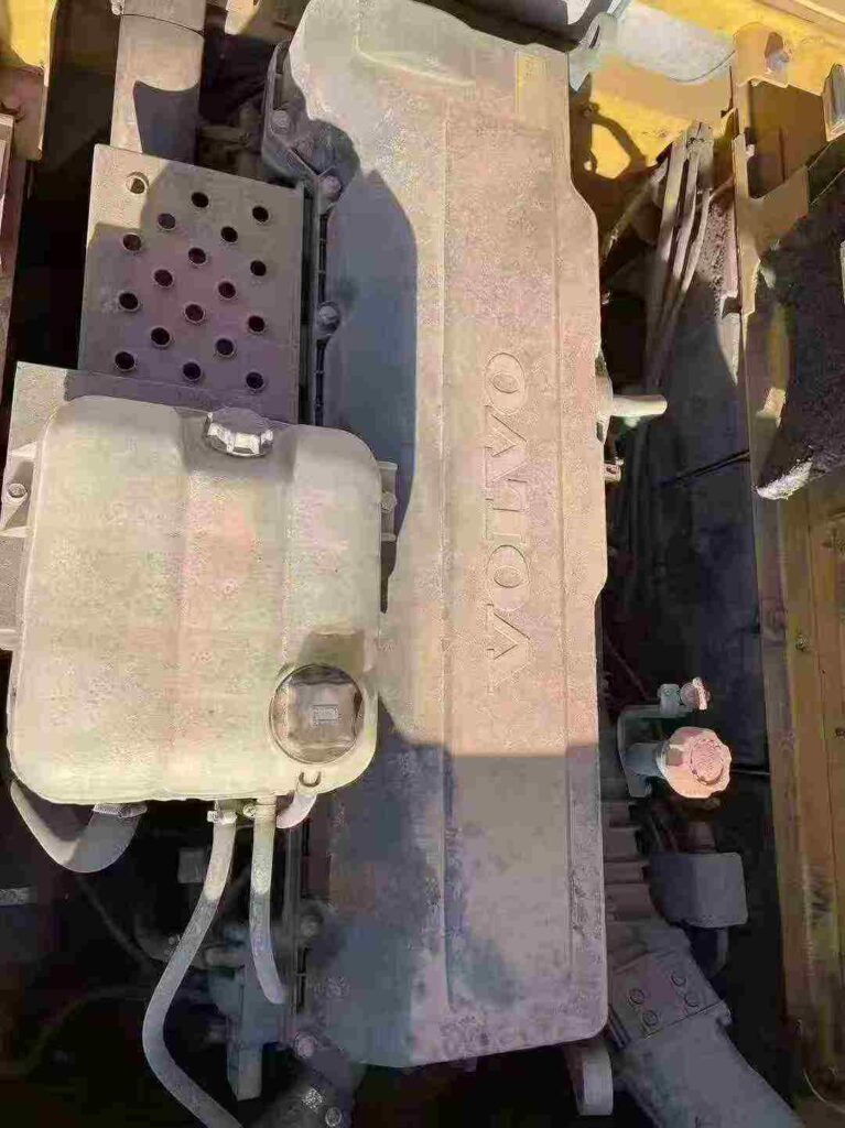 VOLVO EC480 used excavator photo 8