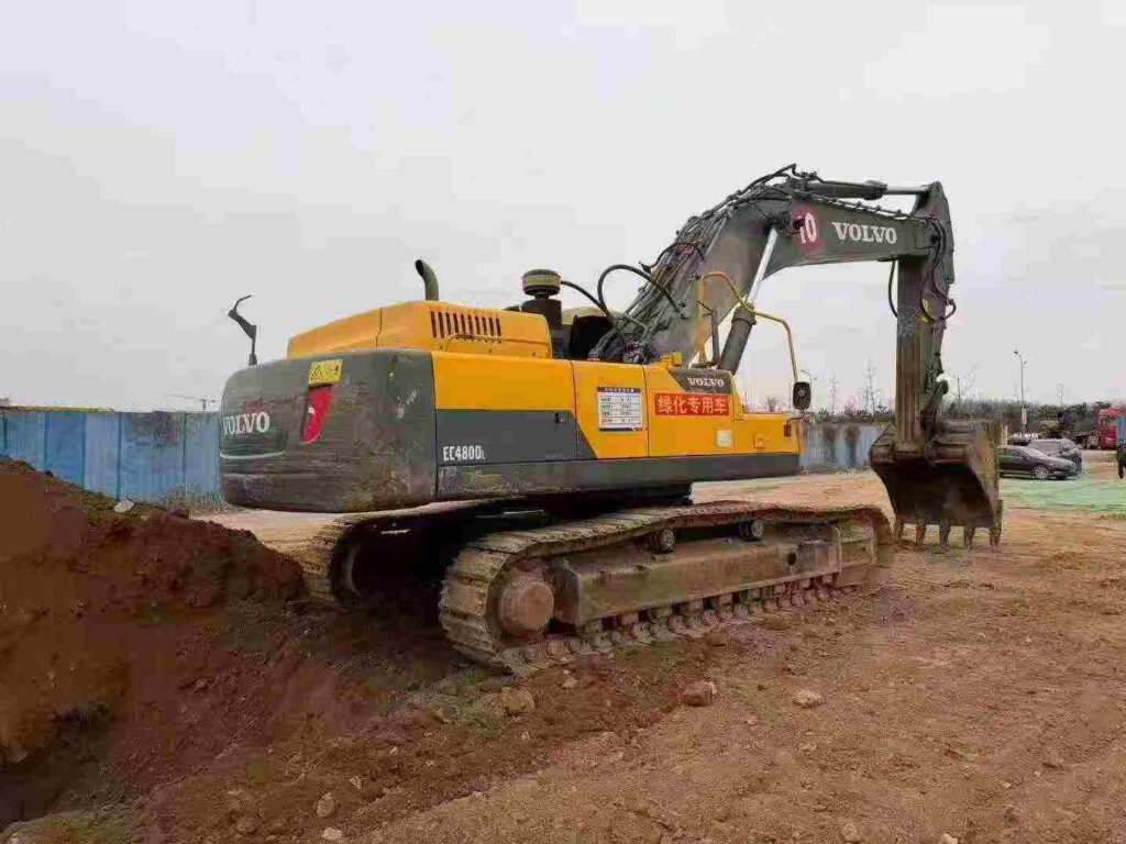 VOLVO EC480D used excavator photo 3