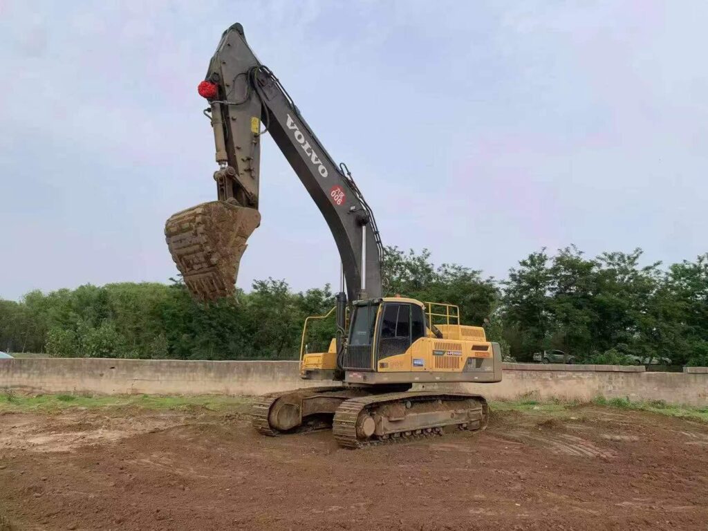VOLVO EC480DL used excavator photo 1
