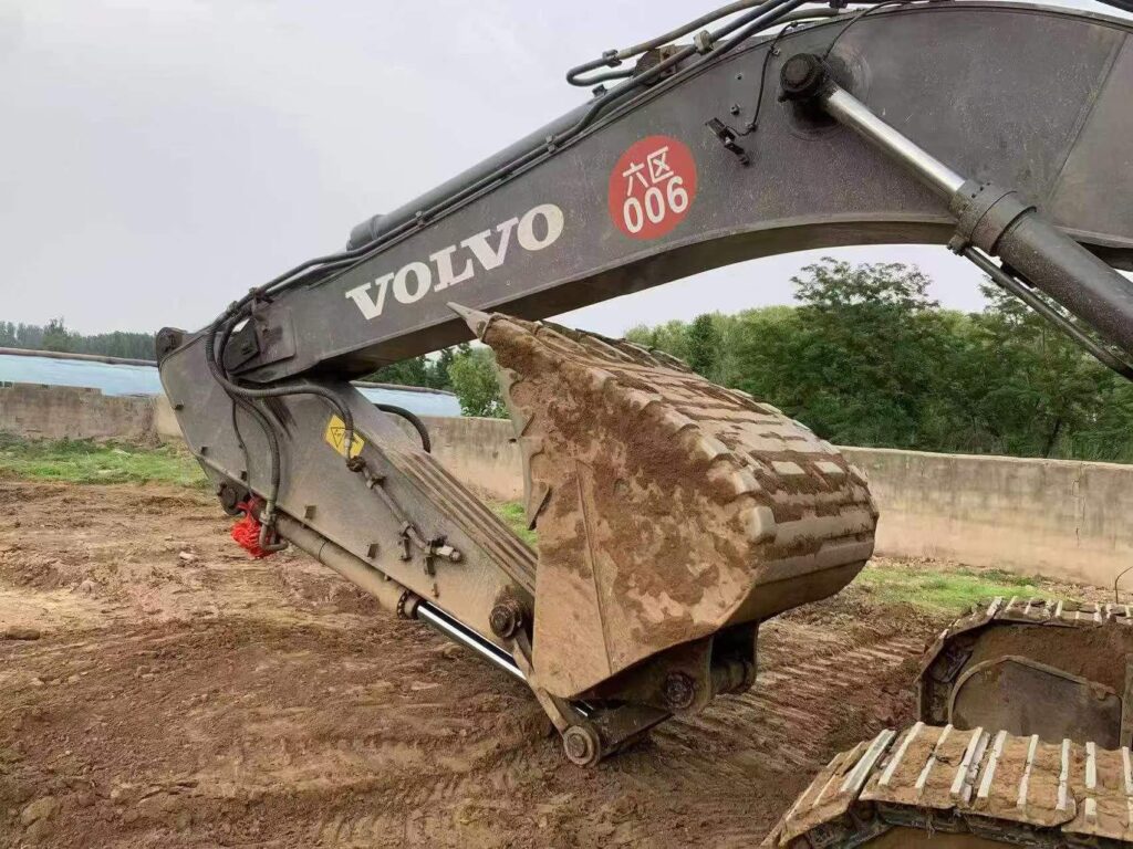 VOLVO EC480DL used excavator photo 9