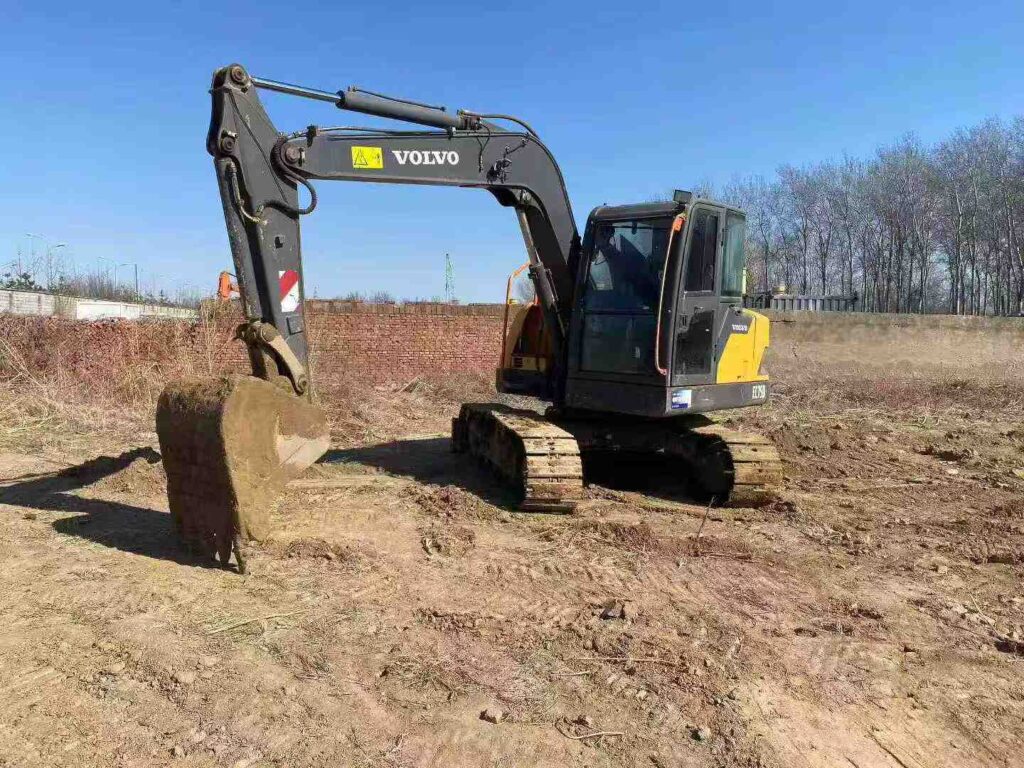 VOLVO EC75DL used excavator photo 5