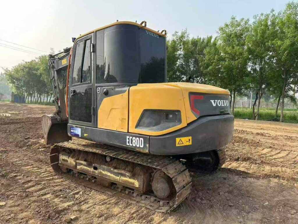 VOLVO EC80 used excavator photo 2