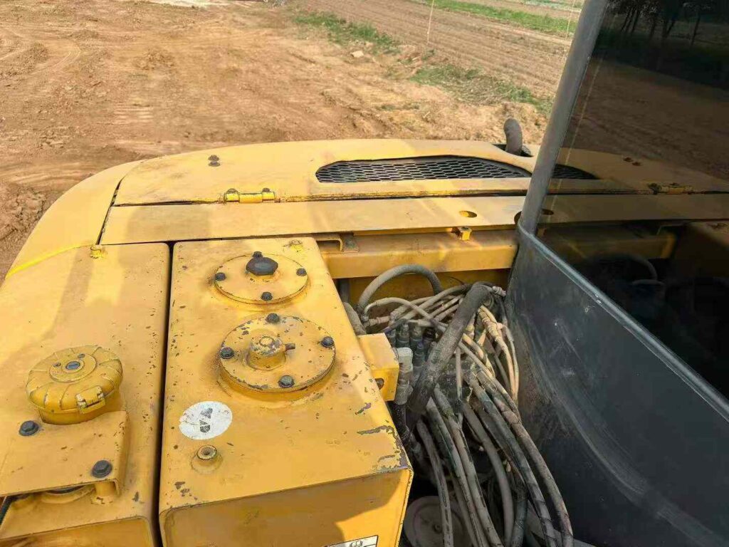 VOLVO EC80 used excavator photo 4