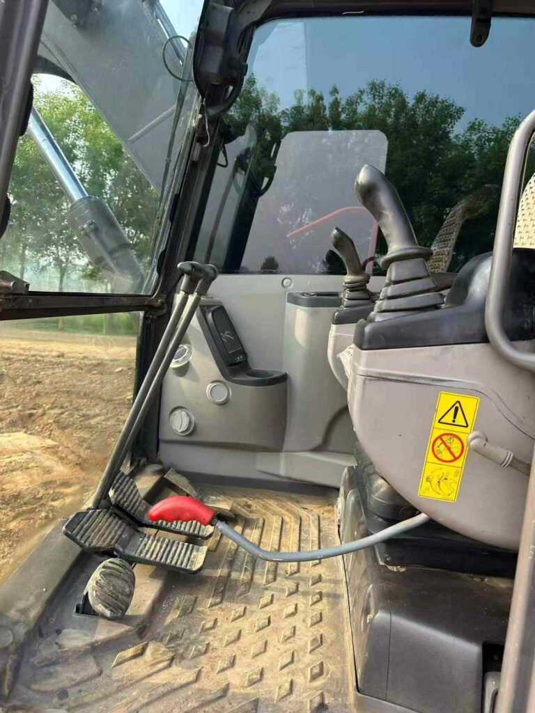 VOLVO EC80 used excavator photo 7
