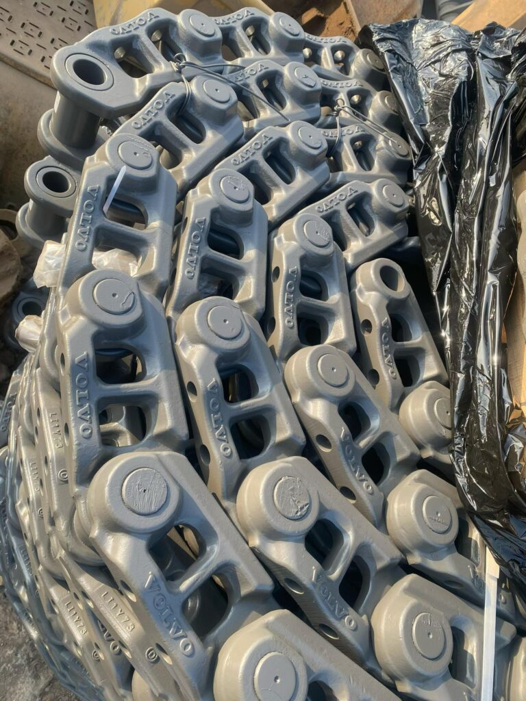 VOLVO, SDLG Track Chain Assembly spare parts photo 1