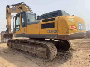 XCMG XE370D used excavator photo 1