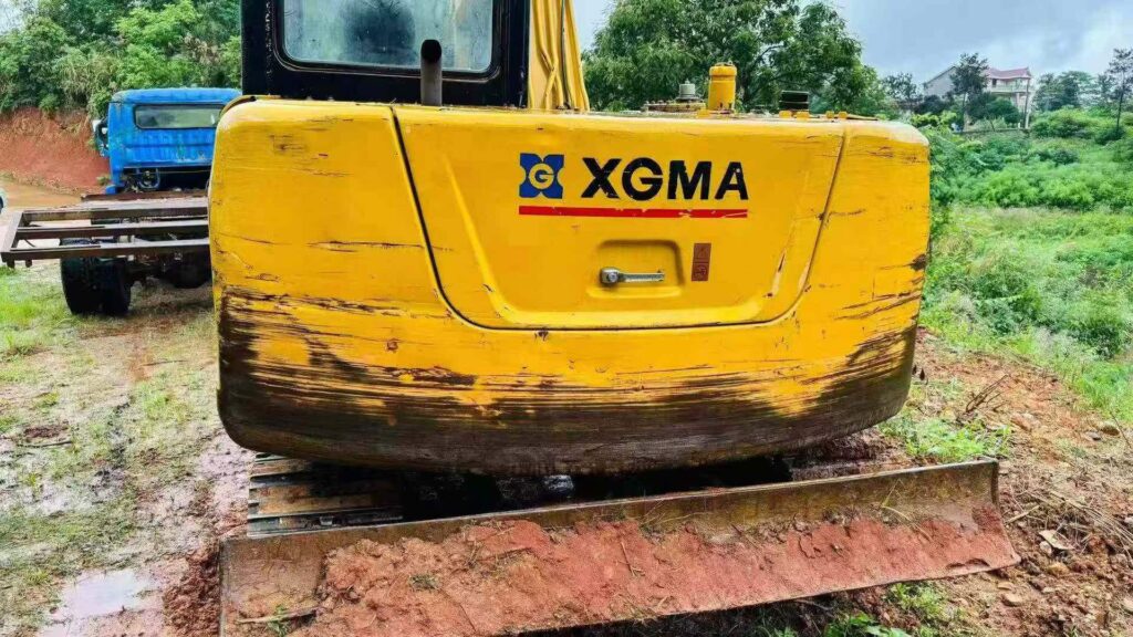 XGMA 808 used excavator photo 1