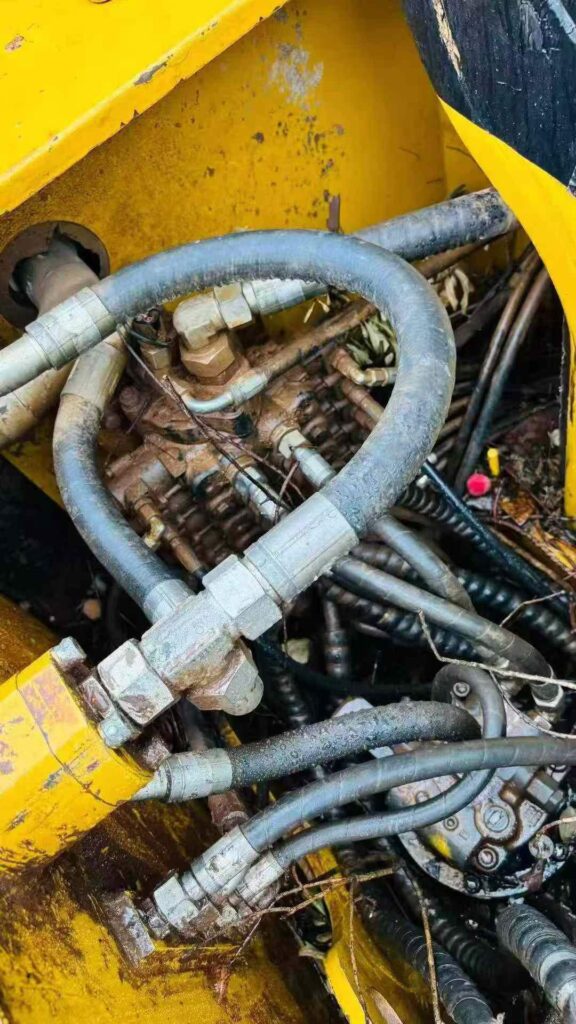 XGMA 808 used excavator photo 4