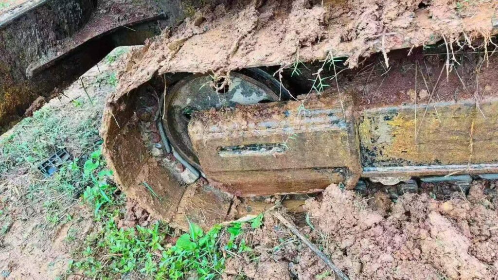 XGMA 808 used excavator photo 9